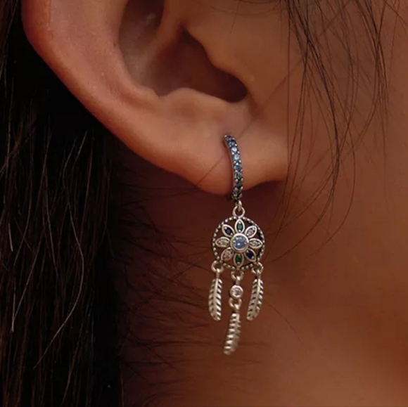 New Silver Dreamcatcher Drop Earrings - Picture 3 of 8